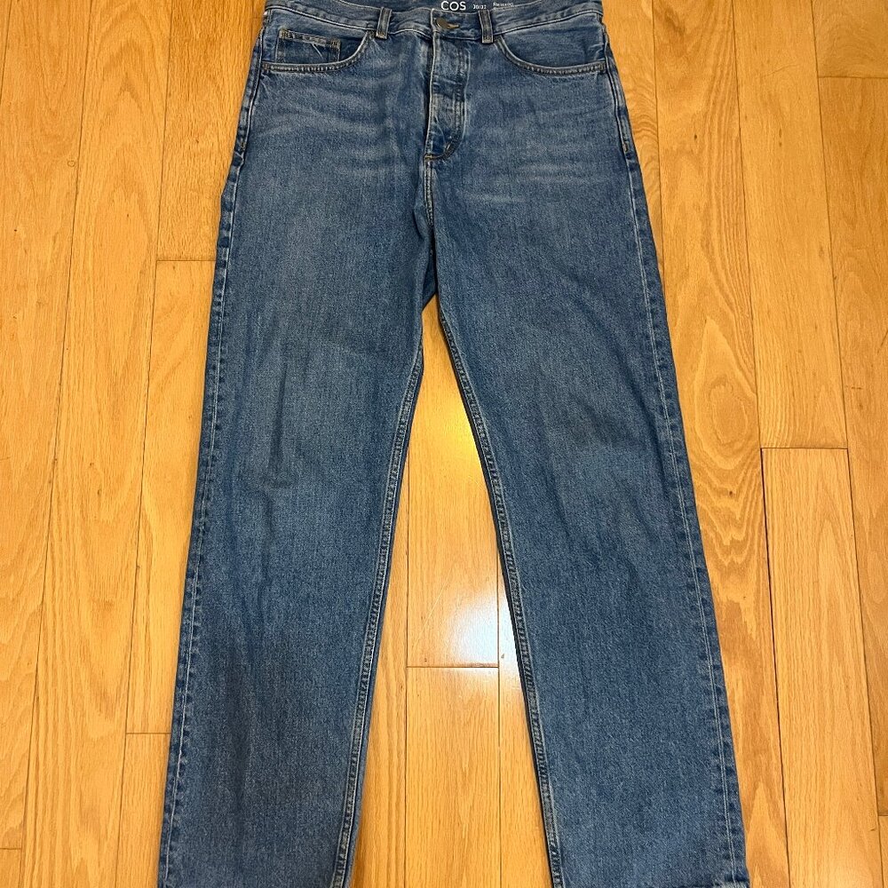 COS Relaxed Jeans 30/32